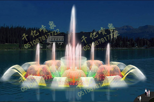 Floating fountain 021