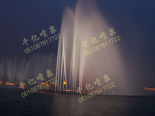 Floating fountain 024